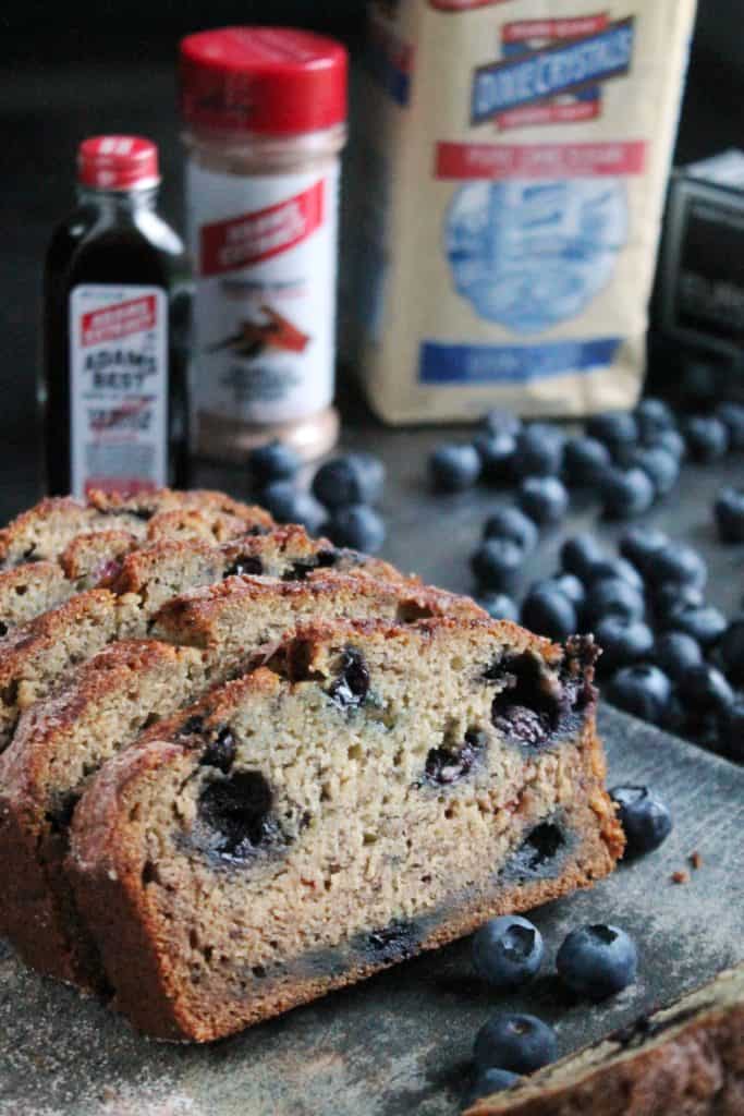CinnamonSugar Blueberry Banana Bread The Spiffy Cookie