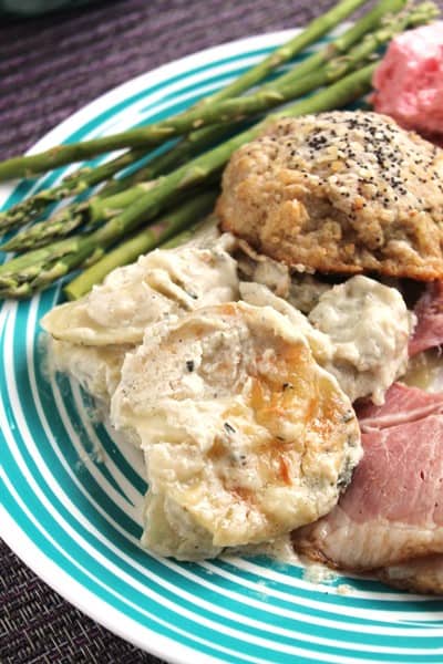 Blue-Cheese Scalloped Potatoes #scallopedpotatoes #holidaysidedish