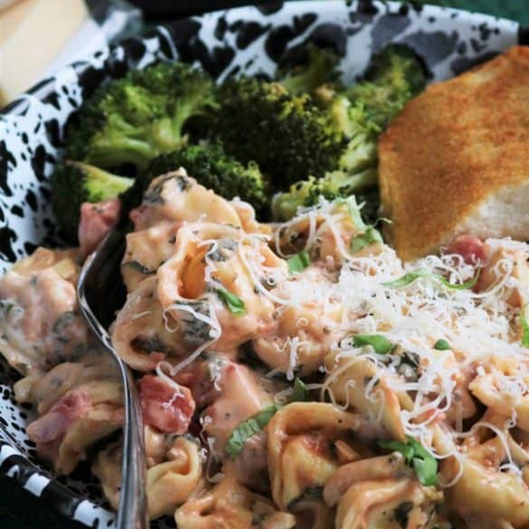 Spinach Tomato Tortellini