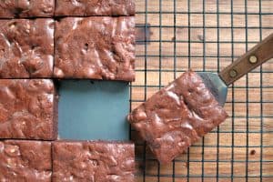 Chicago Metallic Slice Solutions Brownie Pan.