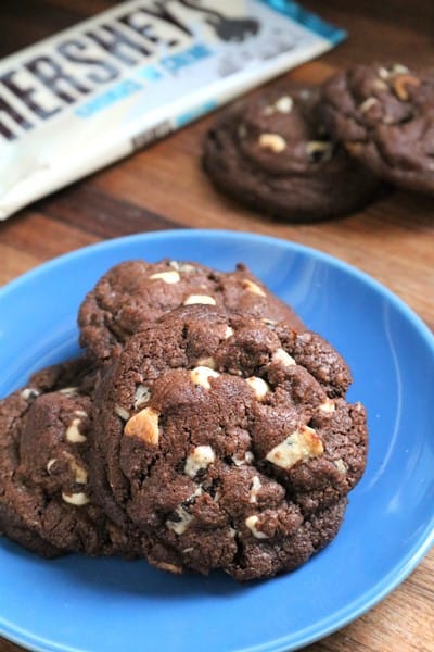 Chocolate Cookies and Creme Cookies