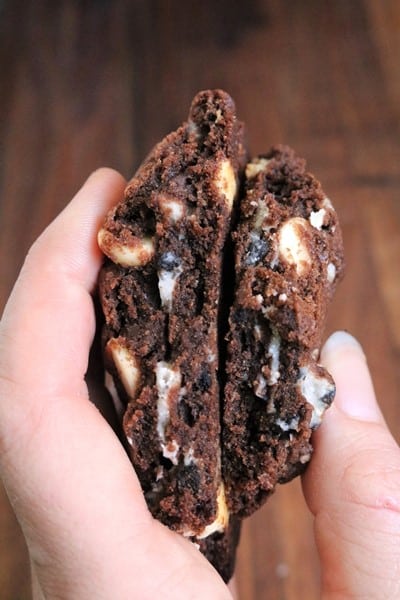 Chocolate Cookies and Creme Cookies Cross Section