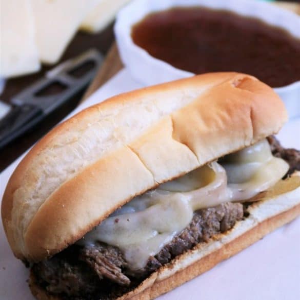 Slow Cooker French Dip Sandwich with Au Jus