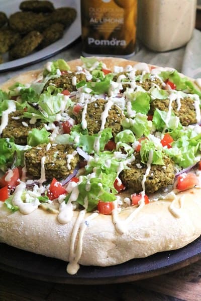 Falafel Pizza