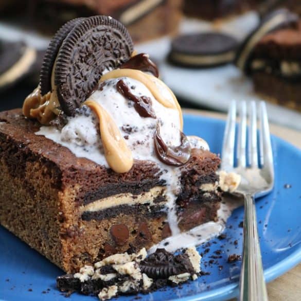 Ultimate Chocolate Chip Cookie n' Peanut Butter Oreo Fudge Brownie Bar