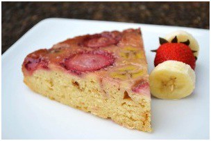 StrawBananaUpsidedownCake