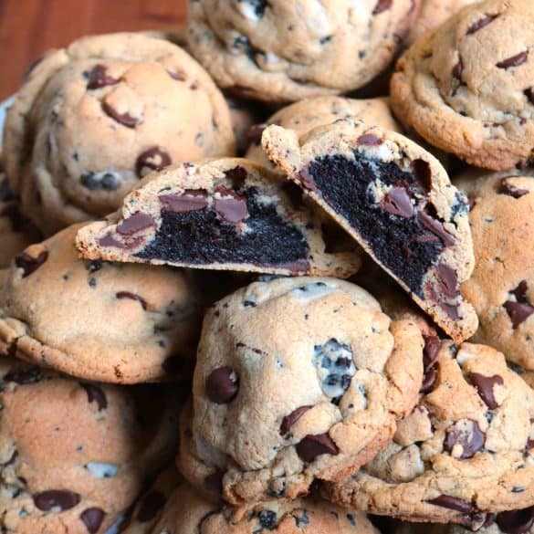 Chocolate Cake Ball Stuffed Oreo Pudding Cookies.