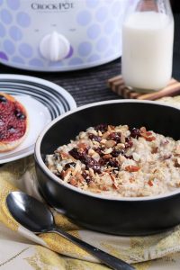 Slow Cooker Eggnog Cranberry Oatmeal