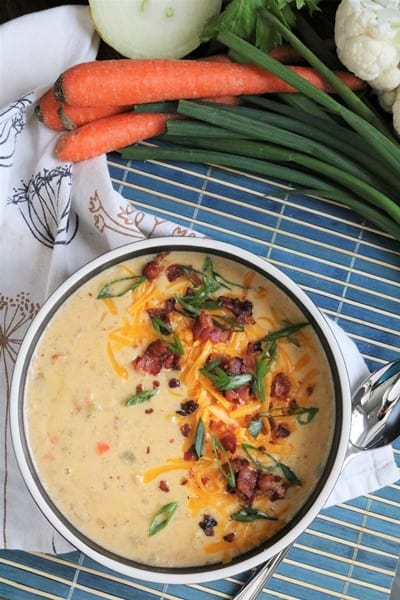 Bacon-Cheddar Cauliflower Chowder #soupswap
