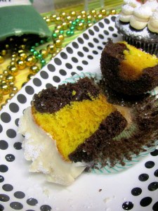 Hidden Pot of Gold Cupcakes 5