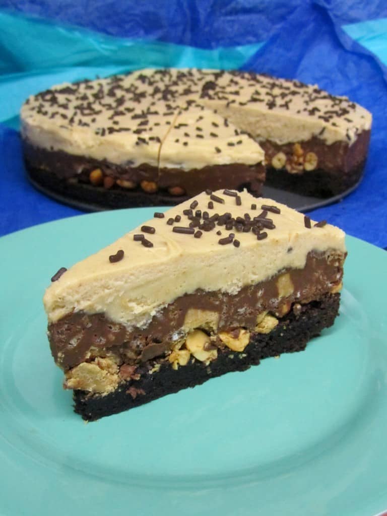 Peanut Butter Cup Crunch Brownie Mousse Pie