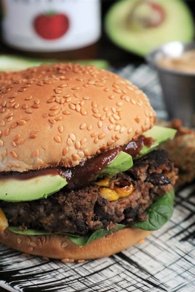 Spicy Black Bean Burgers #veggieburgers