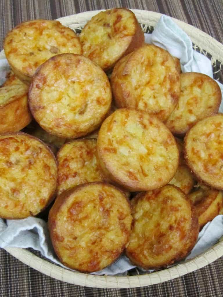 Gluten-Free Chipotle Cornbread Muffins 1