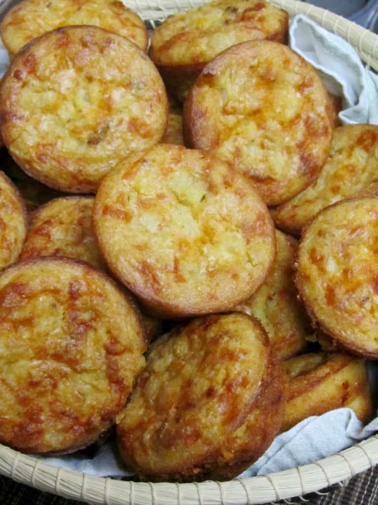 Gluten-Free Chipotle Cornbread Muffins 2