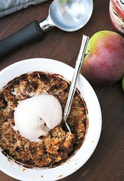 Single Serving Apple Crisp #appleseason #apples #oneserving