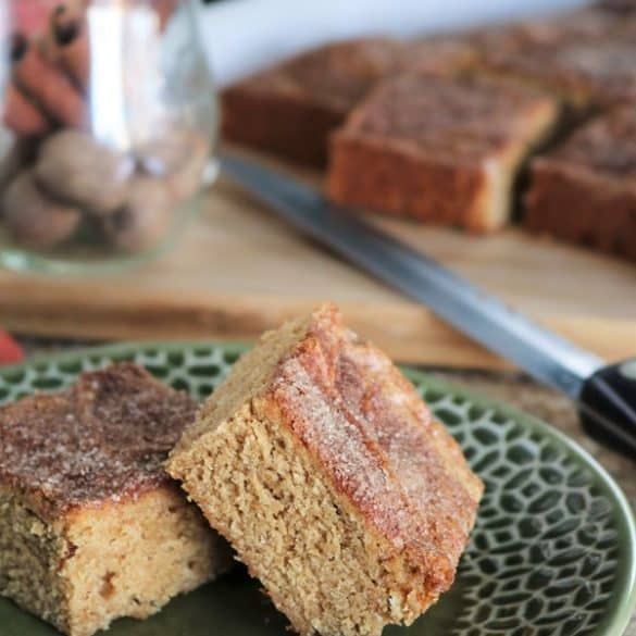 Eggnog Snickerdoodle Blondies