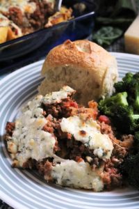 Lasagna Stuffed Spaghetti Squash