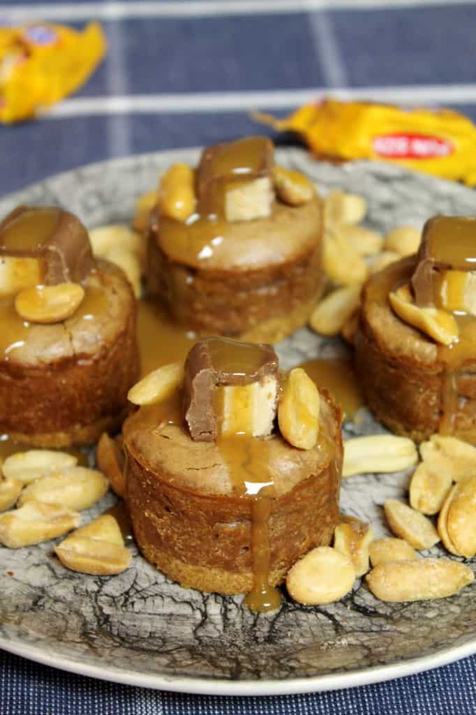 Mini Peanut Butter Snickers Cheesecakes 1