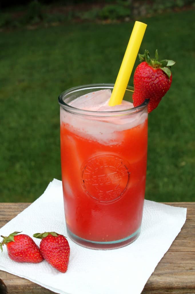 Homemade Strawberry Vodka Lemonade