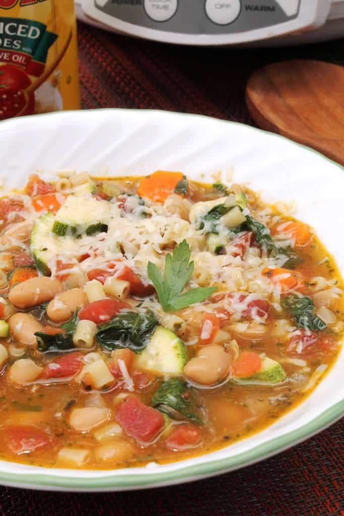 Slow Cooker Minestrone Soup 3
