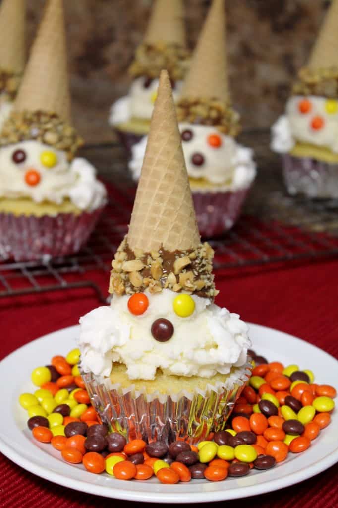 Cone Head Cupcakes with Ice Cream Frosting 1