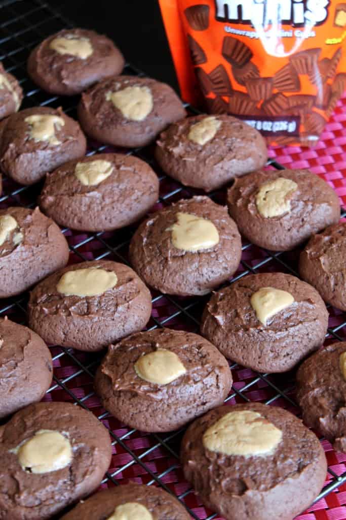 REESE'S-Buckeye Whoopie Pies 1