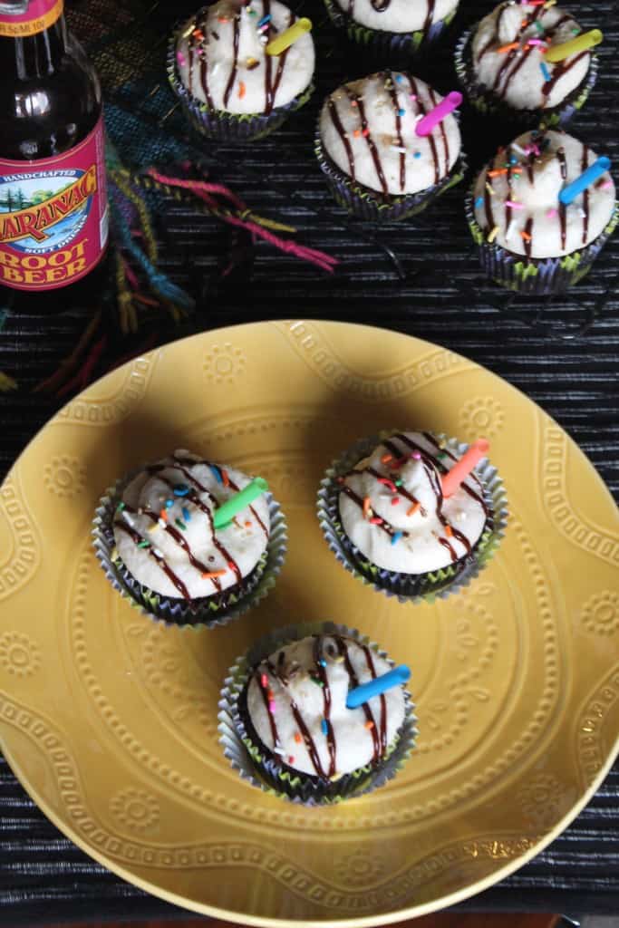 Root Beer Float Brownie Cupcakes 3