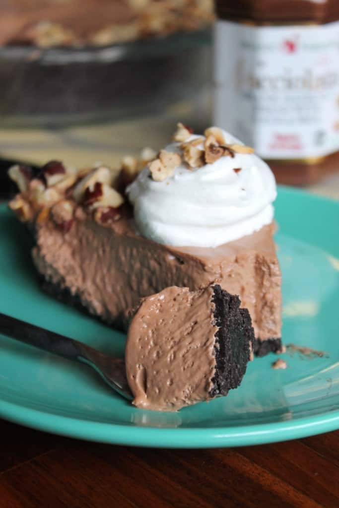 No-Bake Chocolate Hazelnut Pie 3