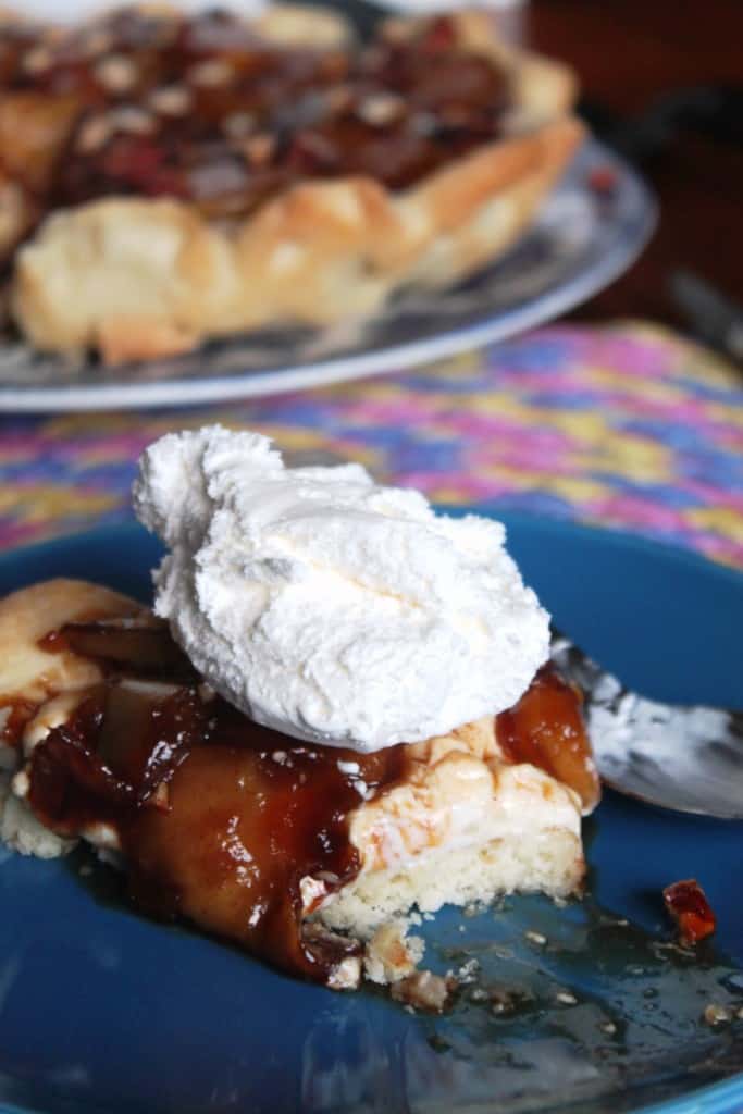 No-Bake Apple Cheesecake Pie 5