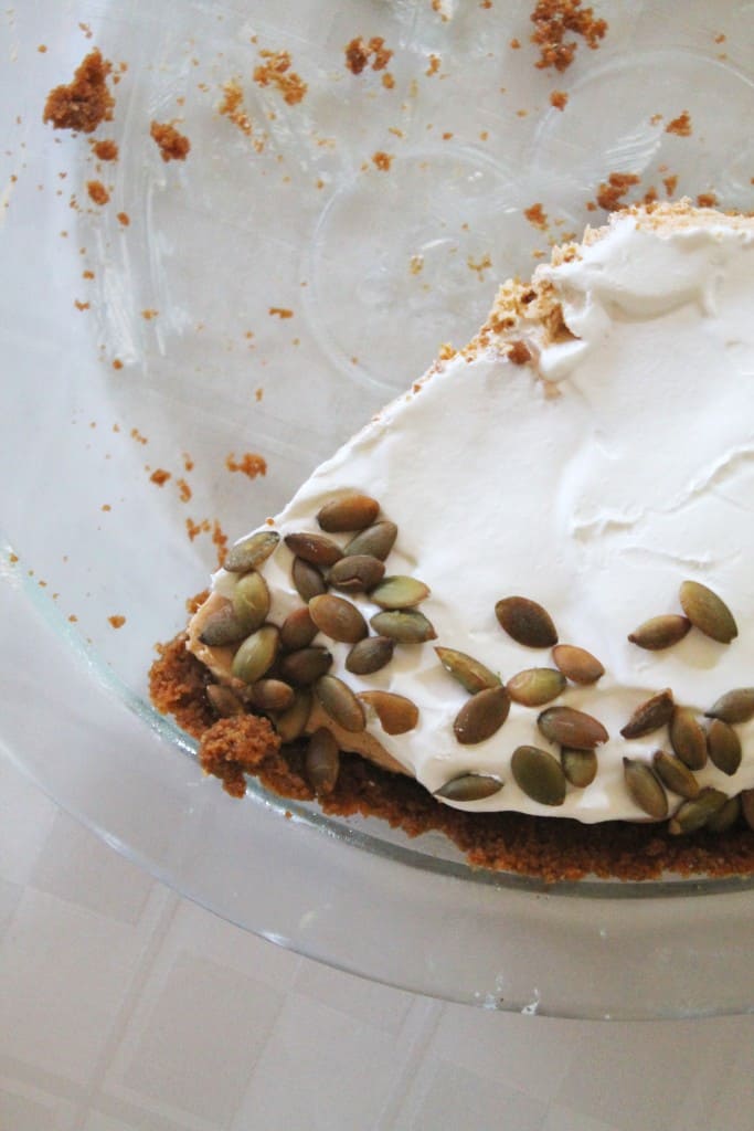 No-Bake Pumpkin Spice Cookie Butter Pie 4