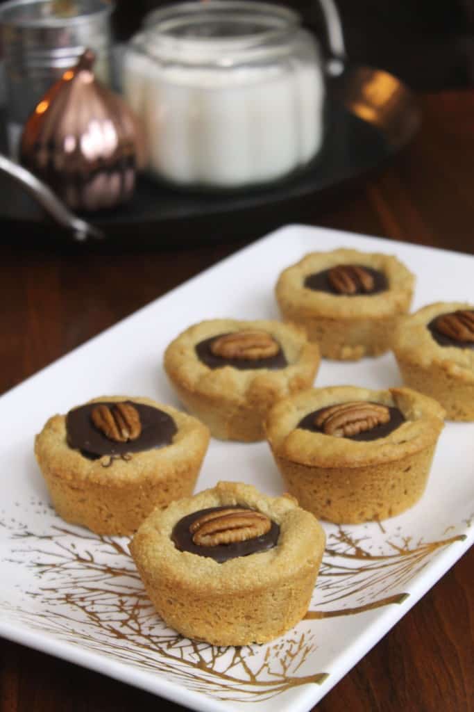 Peanut Butter Turtle Cookie Cups 1