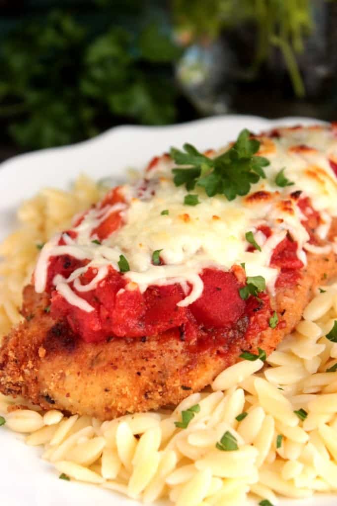 Easy-Weeknight-Baked-Chicken-Parmesan-2