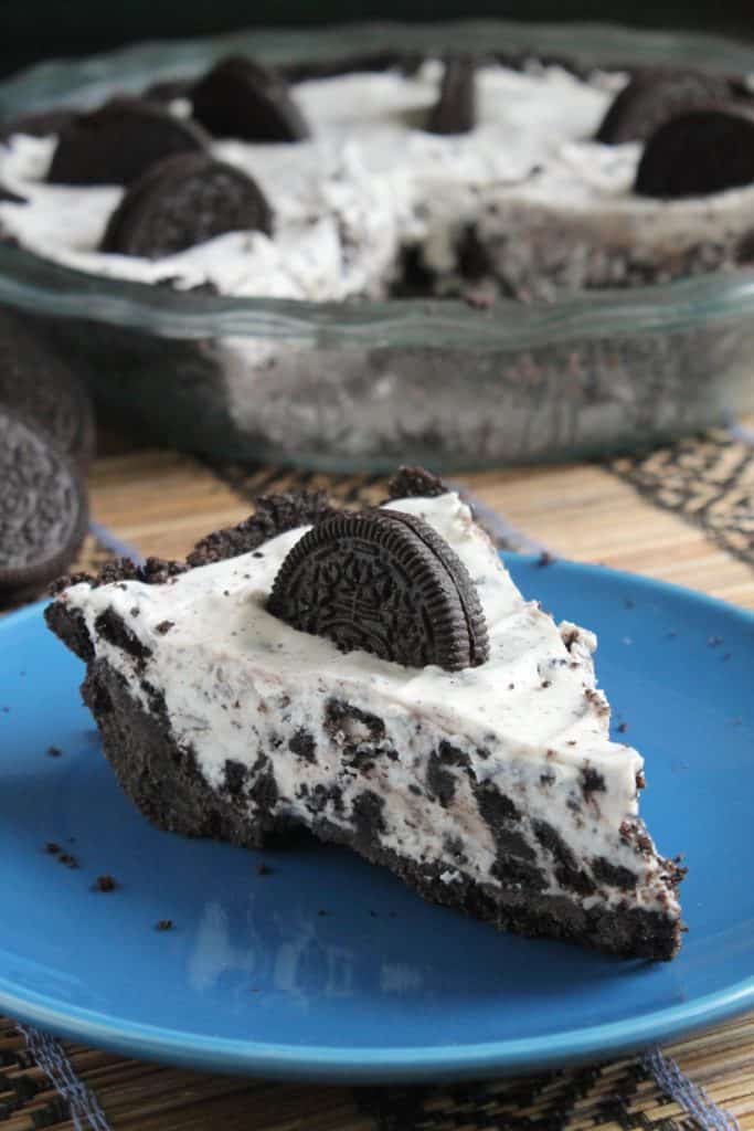 No-Bake Oreo Ice Cream Pie 3