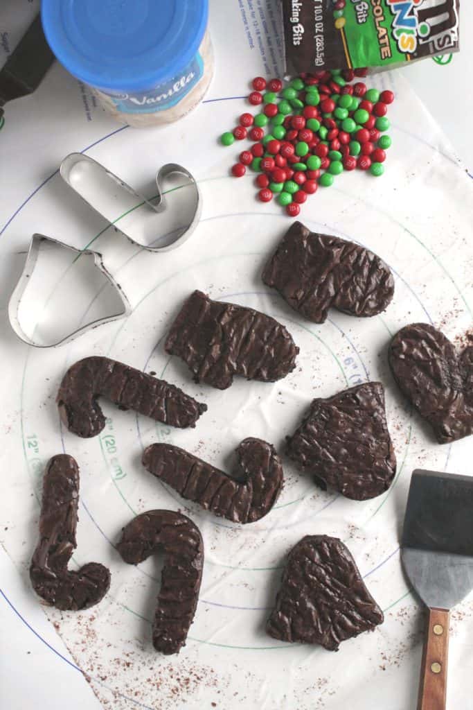 Holiday Cut-Out Brownies-2