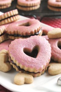 Peanut Butter & Jelly Linzer Cookies 1