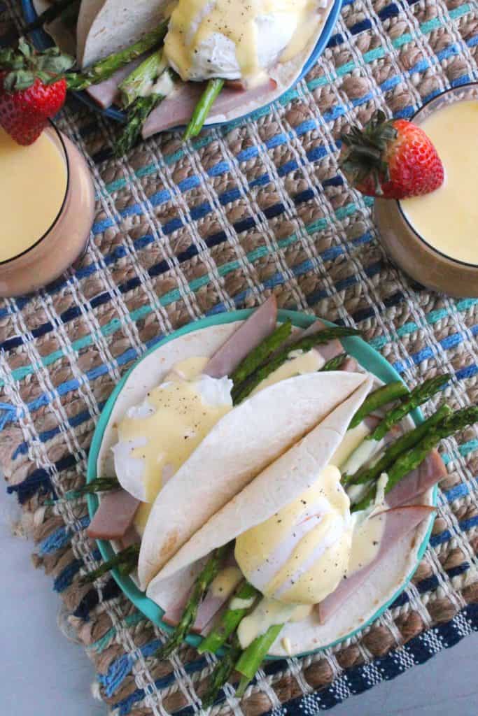 Eggs Benedict Breakfast Tacos 2