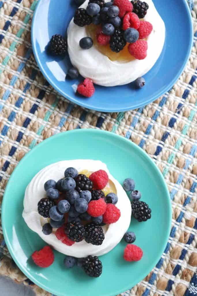 Mini Pavlovas with Lemon Curd and Berries 5