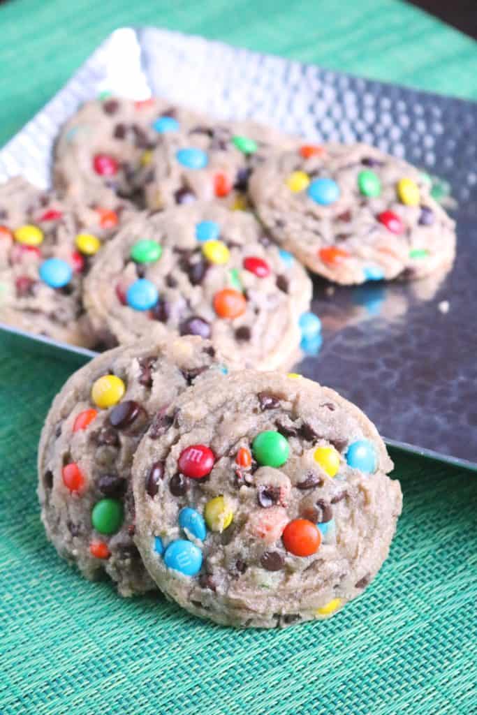 Chewy M&M Chocolate Chip Cookies 3