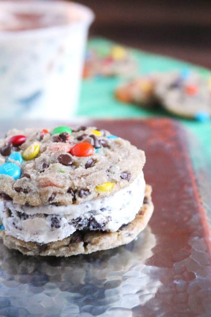 Chewy M&M Chocolate Chip Cookies 5