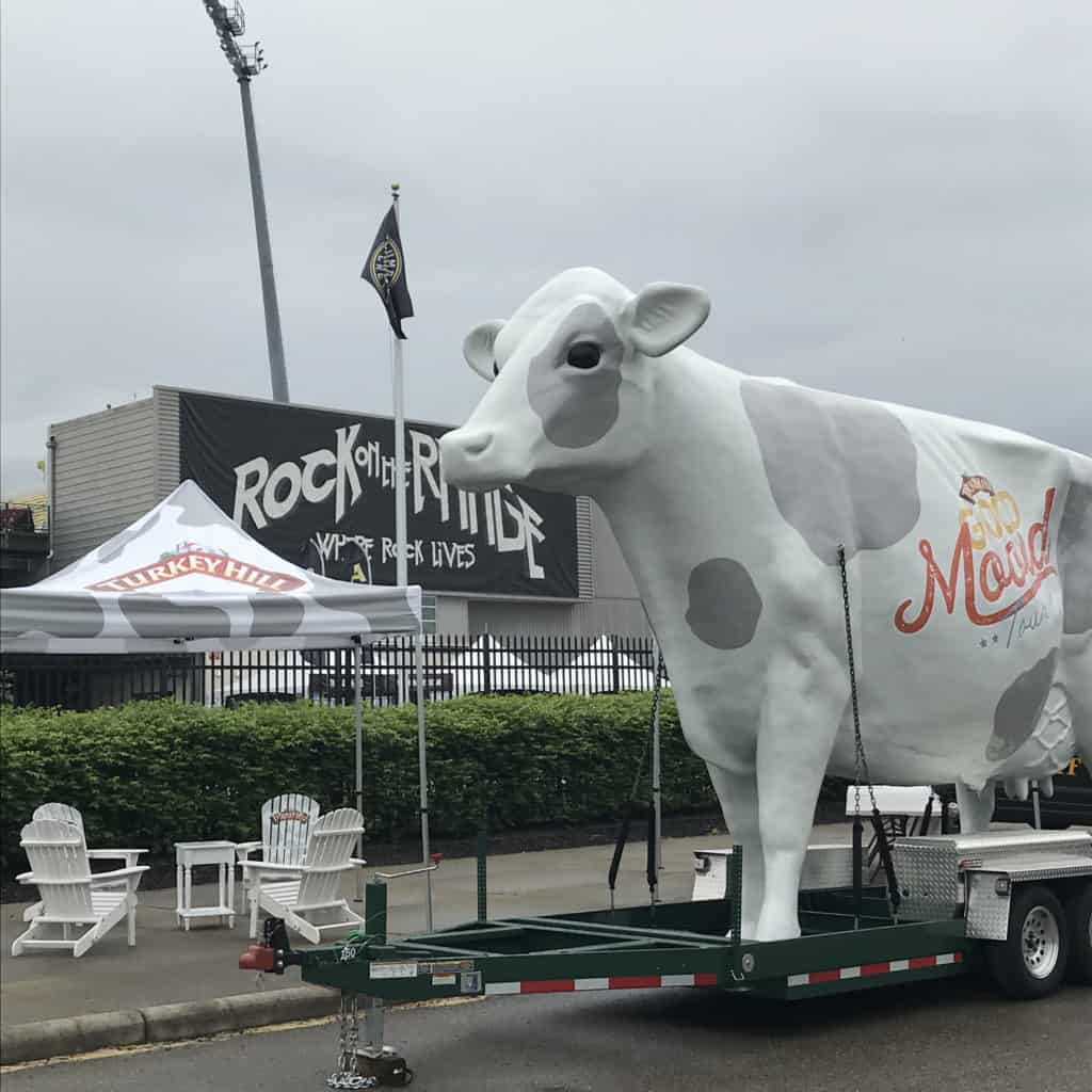 Turkey Hill Dairy Giant Cow ROTR