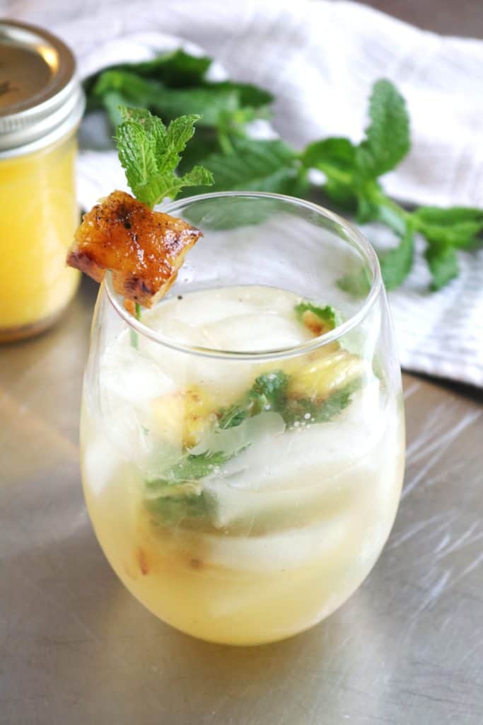 Grilled Pineapple Mojito 4