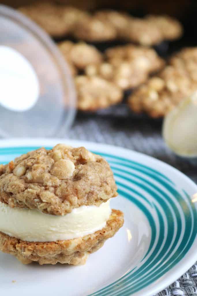 Oatmeal White Chocolate Chip Cookies 2