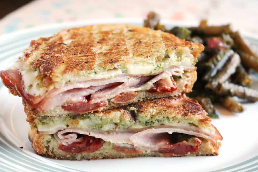Ham, White Cheddar & Roasted Tomato Grilled Cheese 2