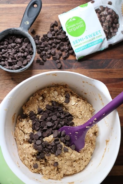 Healthier Oatmeal Chocolate Chip Cookies 1