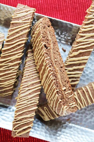 Peanut Butter Stuffed Chocolate Biscotti by The Spiffy Cookie #chocolatebiscotti #recipe #thespiffycookie