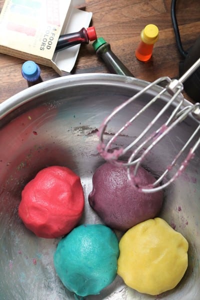 Sally's Sugar Cookies - food coloring