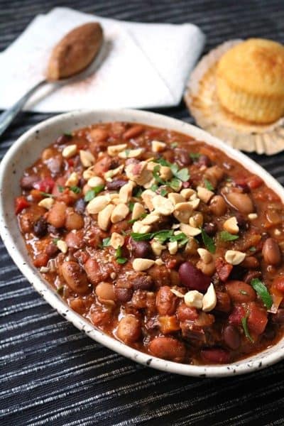 Slow Cooker Vegetarian Buckeye Chili