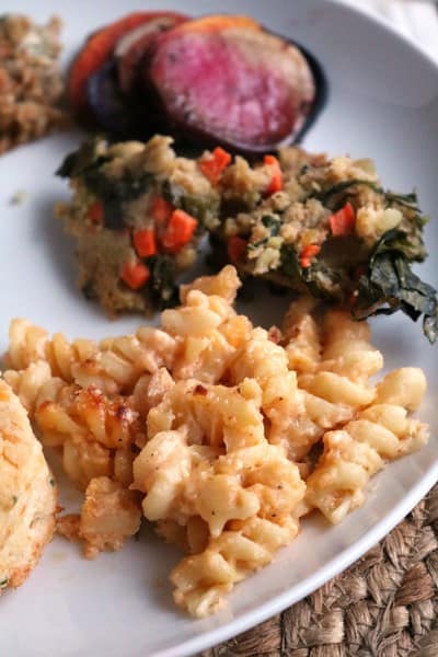 Smoked Cheddar Macaroni & Cheese #holidaysidedishes