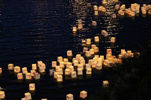 Water Lantern Festival Columbus Ohio #WaterLanternFestival #WaterLantern #Scioto