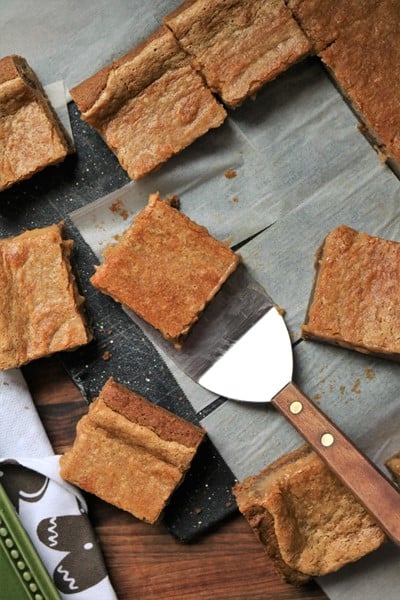 Gingerbread Gooey Butter Cake #recipe #gingerbread